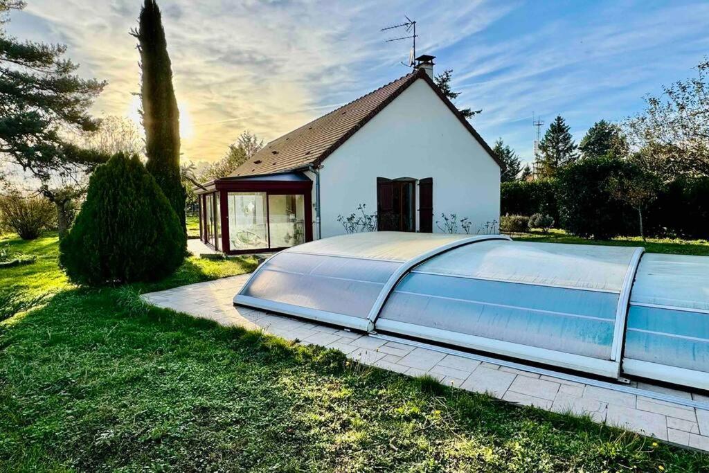 Gite 3 Etoiles Les Gourlines Avec Balneo, Veranda, Piscine Et Garage Avermes Екстериор снимка