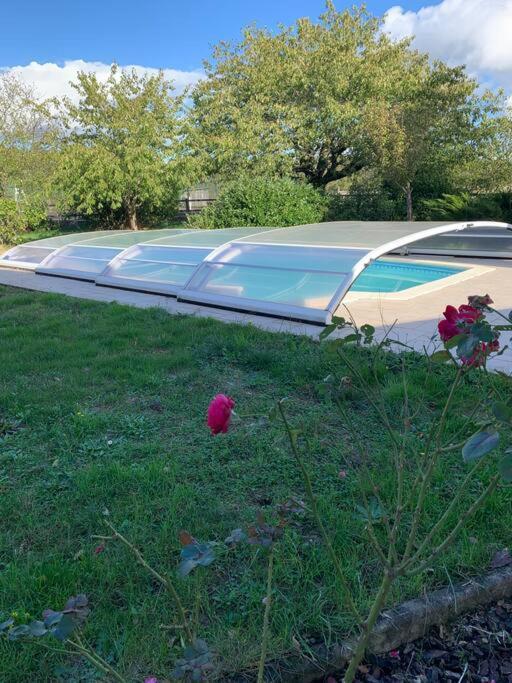 Gite 3 Etoiles Les Gourlines Avec Balneo, Veranda, Piscine Et Garage Avermes Екстериор снимка