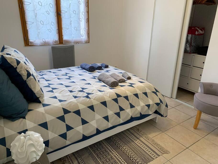 Gite 3 Etoiles Les Gourlines Avec Balneo, Veranda, Piscine Et Garage Avermes Екстериор снимка