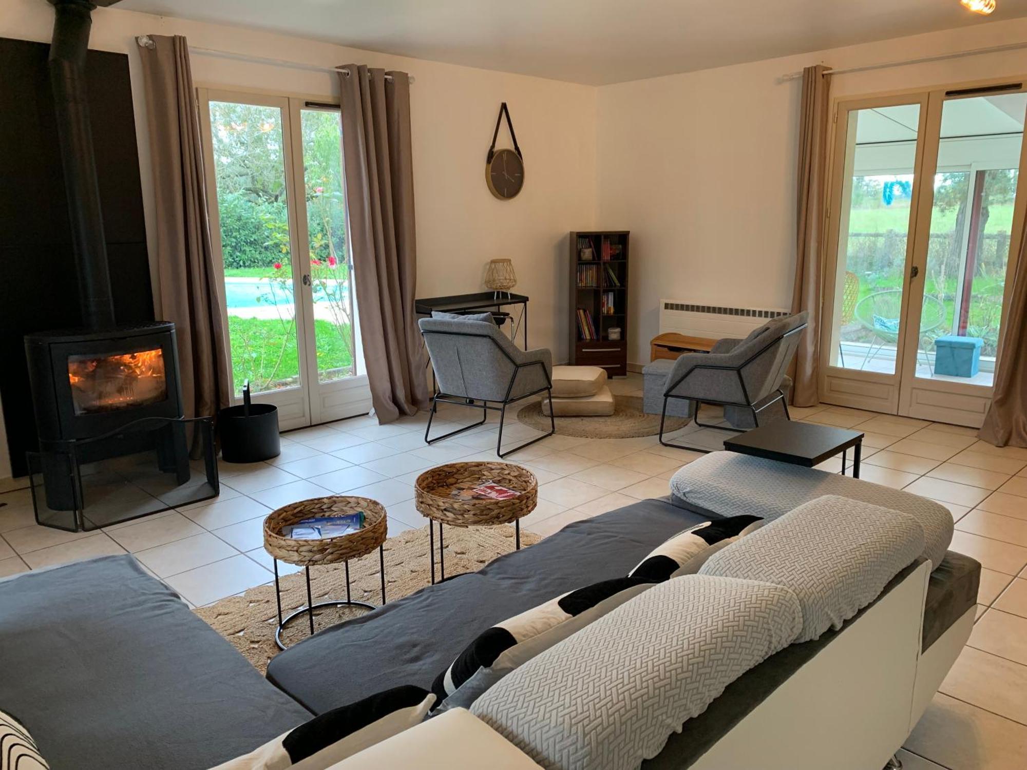 Gite 3 Etoiles Les Gourlines Avec Balneo, Veranda, Piscine Et Garage Avermes Екстериор снимка